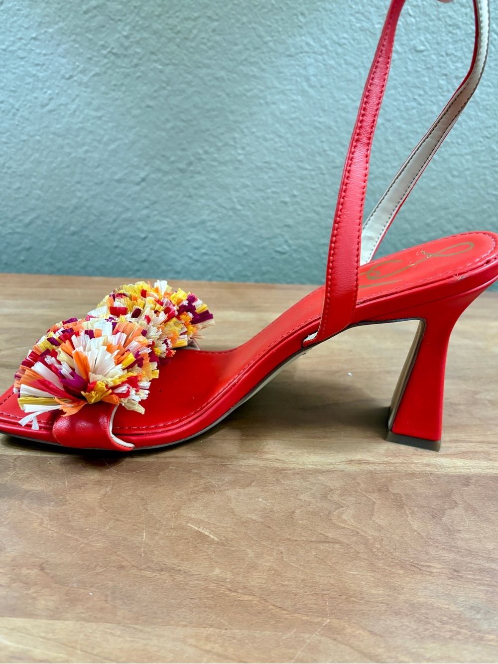 Sam Edelman Relove CLARE Red Ankle Strap Pom Pom Sandal, Womens size 8 - Picture 13 of 16